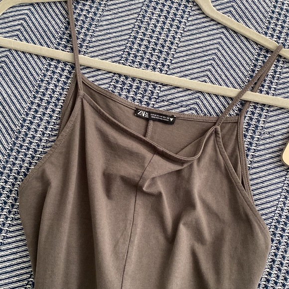 Halter Zara jumpsuit - Picture 4 of 5
